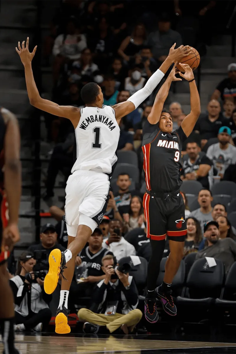 文班亚马谈盖帽的感觉:就像是亲手毁掉了某人的一天