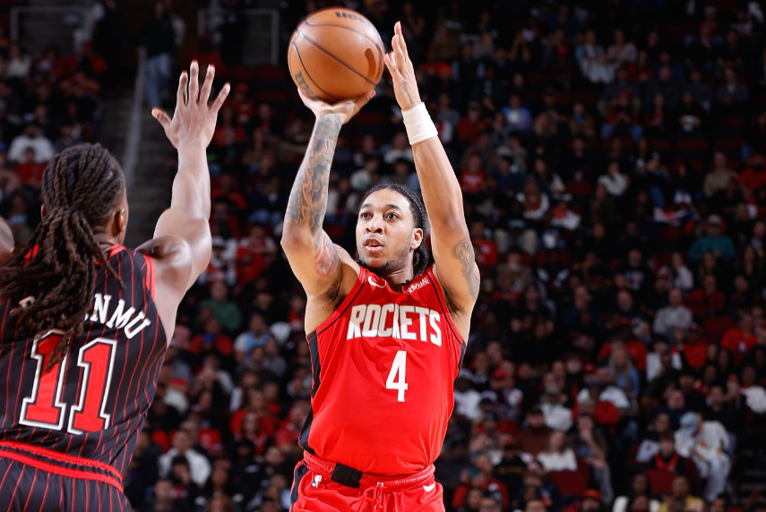 成功填补了火箭一号位的短板,但后场新星接下来还能继续出场吗?