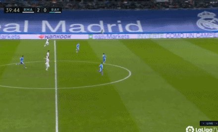 世界杯官方直播app官网入口-【西甲】本泽马破门 皇马2比1巴列卡诺领先巴萨10分