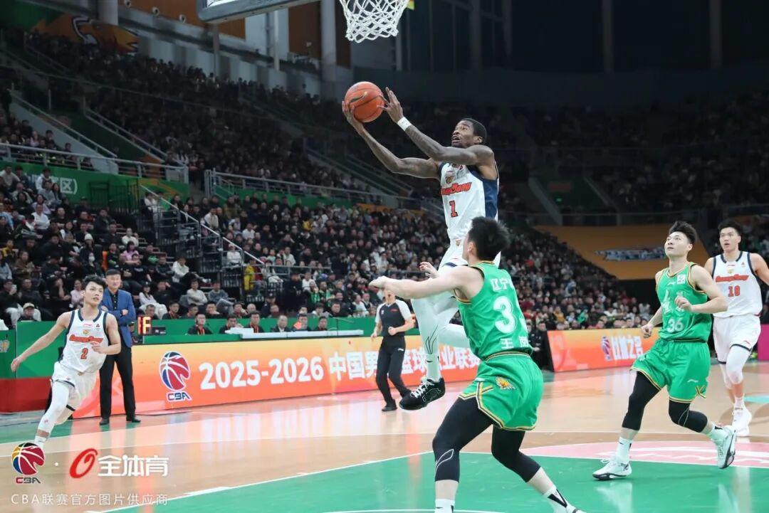 世界杯手机观看软件下载-半场狂轰64分掌控比赛,广东客场大胜辽宁